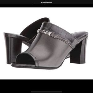 BRIGHTON “Ray” Black Sandal 10M NWT